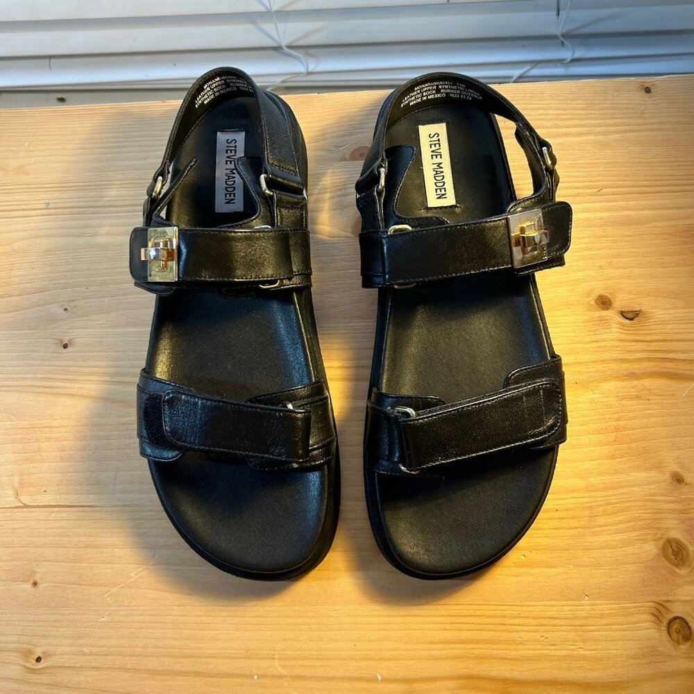 Steve Madden Mona in Black Gold buckle New